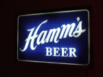 Hamms_Beer_Lighted_Sign.jpg