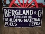 Enamel Bergland Feeds